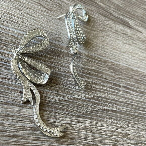 Bow earrings N235 - Picture 3 of 4